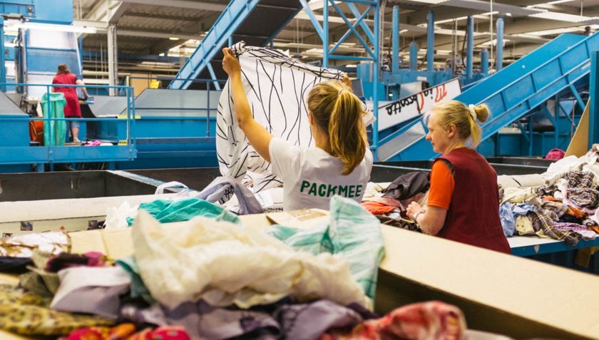 Dans les coulisses du centre de tri des retours de vêtements